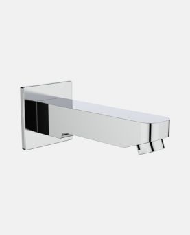 Bath Tub Spout with Wall Flange